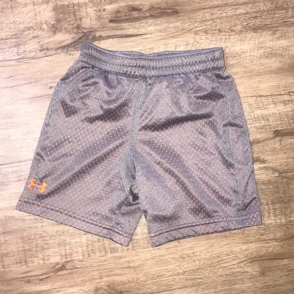 Under Armour mesh shorts - size 24 mo